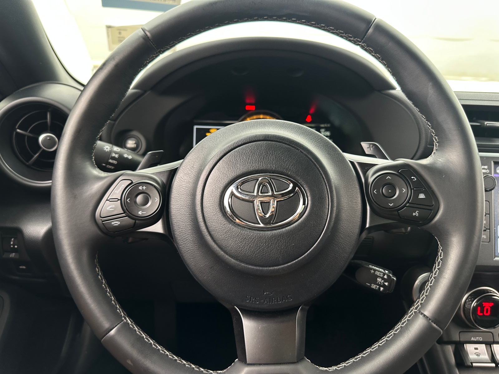 Thumbnail: 2023 Toyota GR86 - 4