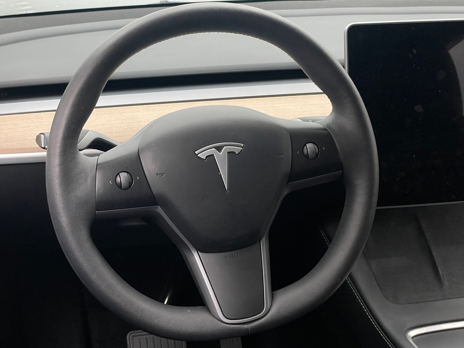 Thumbnail: 2023 Tesla Model Y - 4