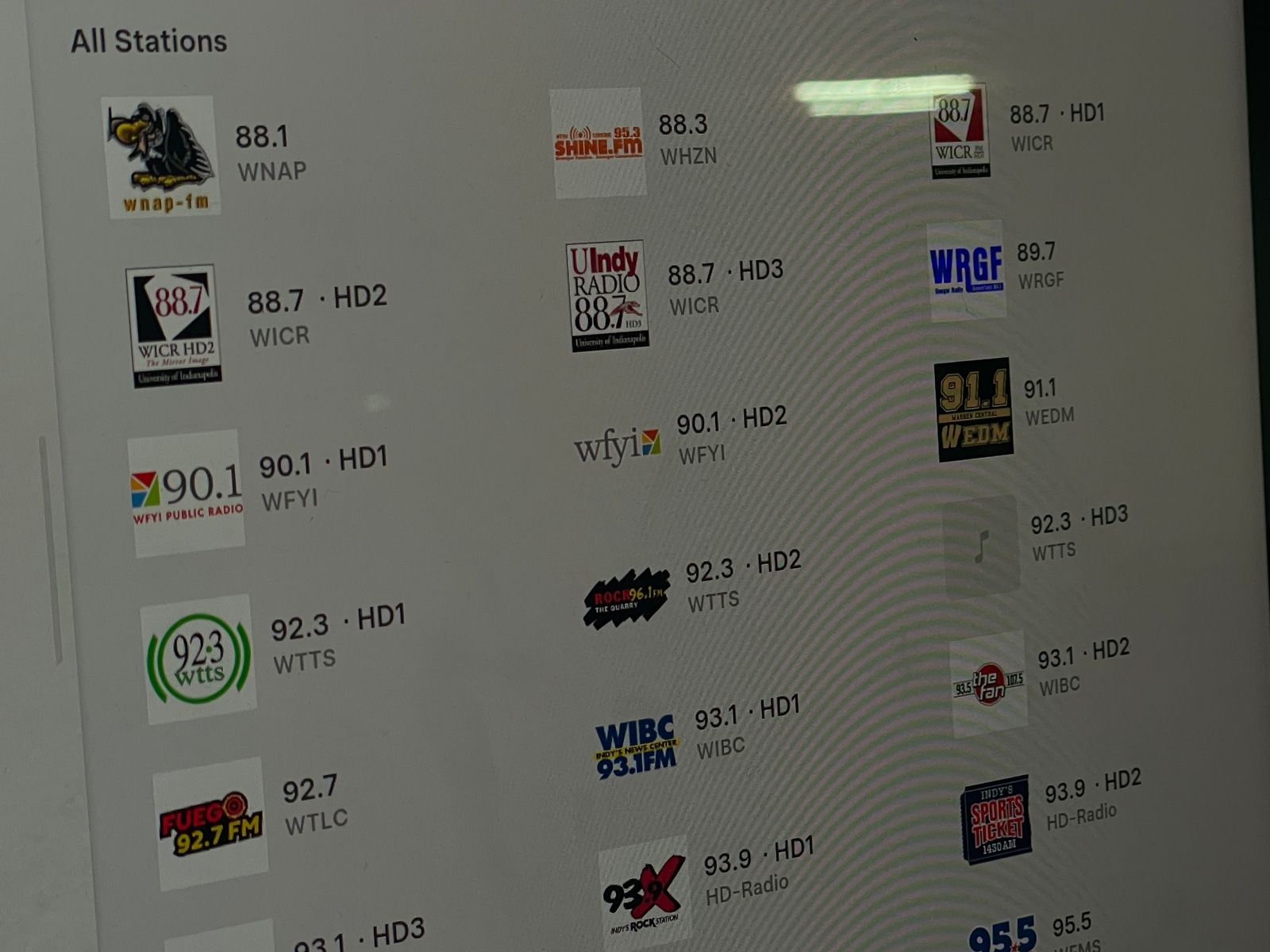 Thumbnail: 2023 Tesla Model Y - 3