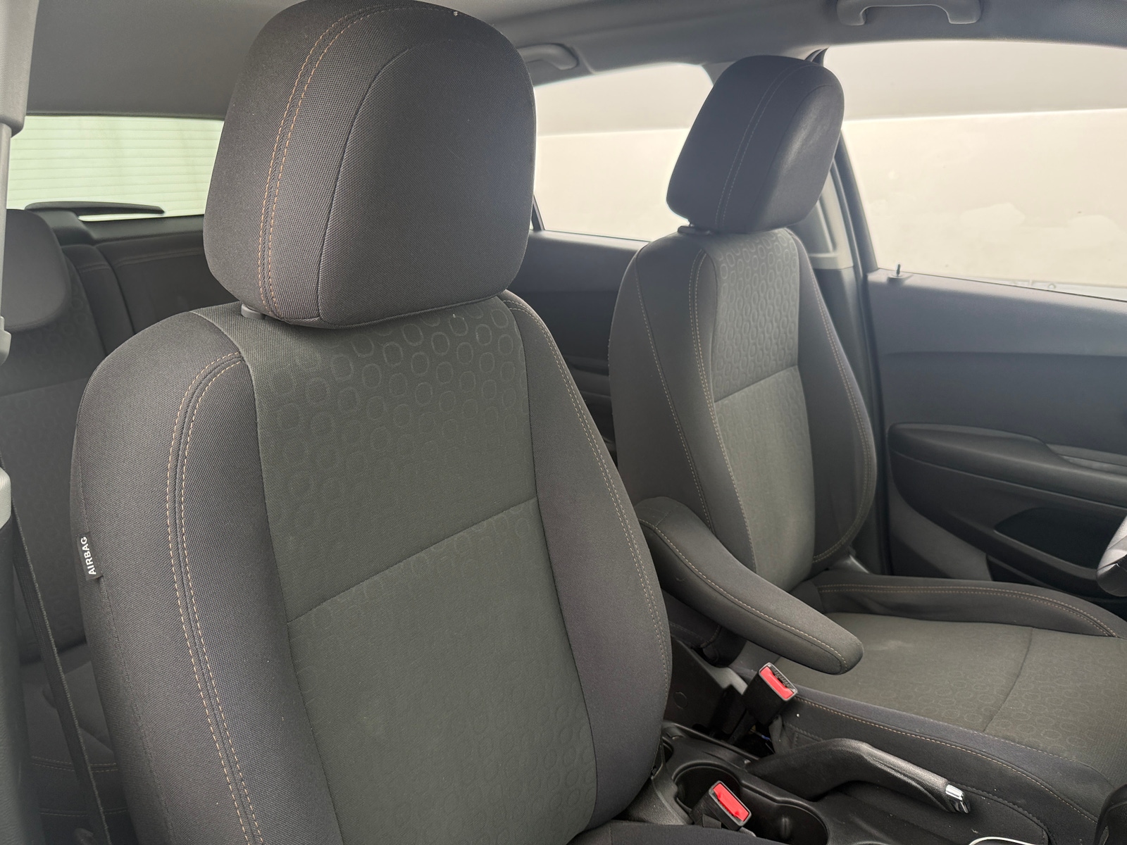 Thumbnail: 2020 Chevrolet Trax - 2