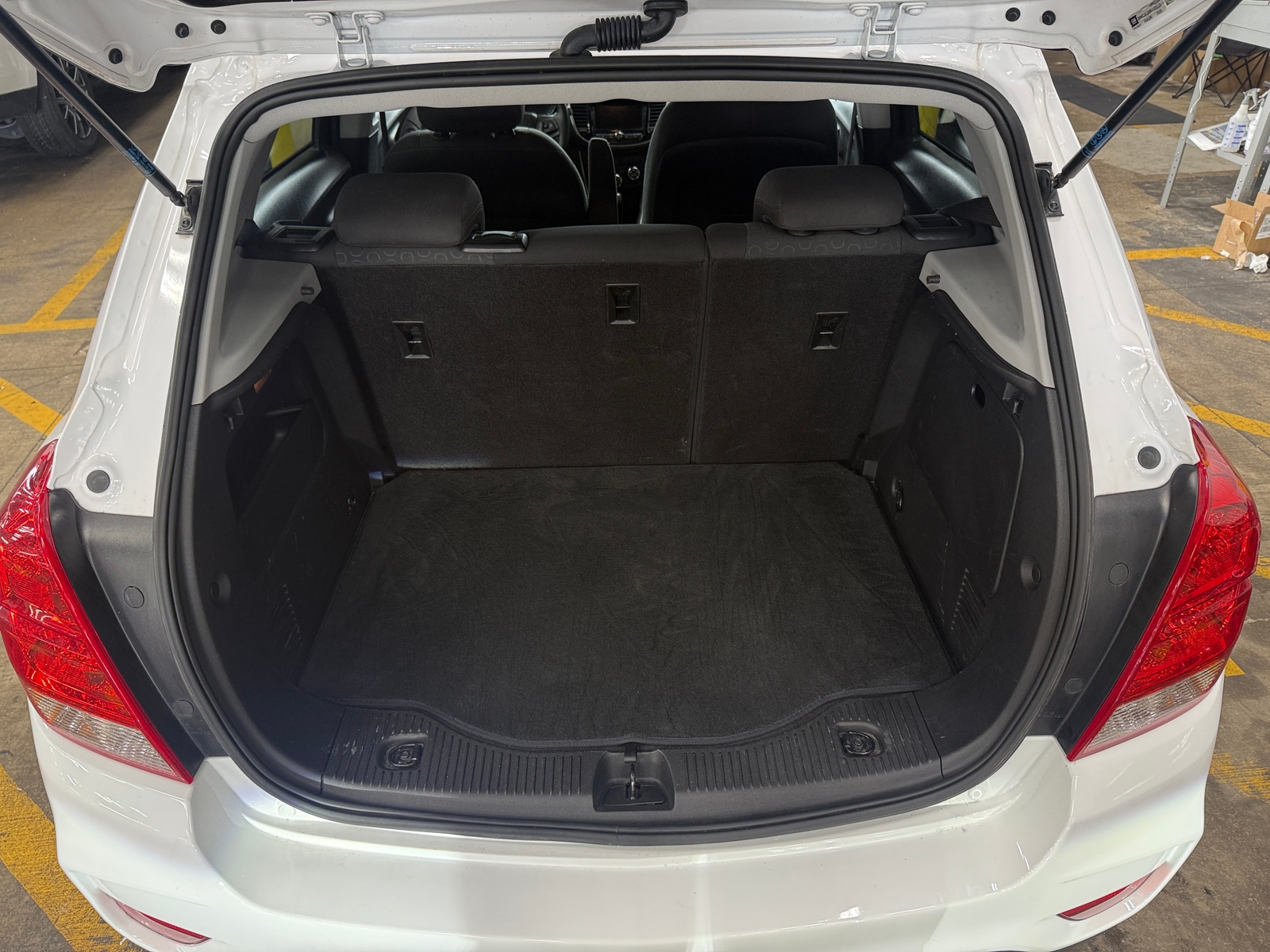 Thumbnail: 2020 Chevrolet Trax - 7