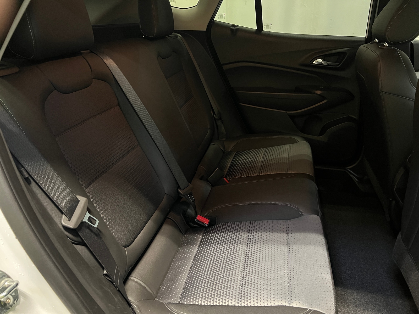 Thumbnail: 2025 Chevrolet Trax - 6