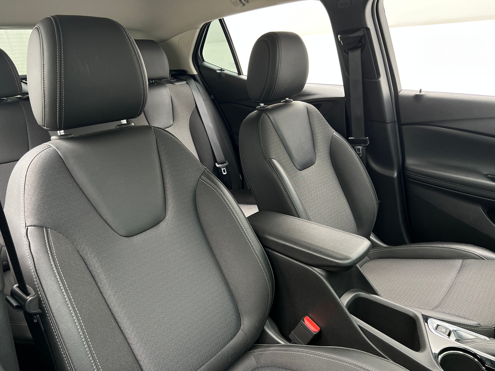 Thumbnail: 2025 Buick Encore GX - 2