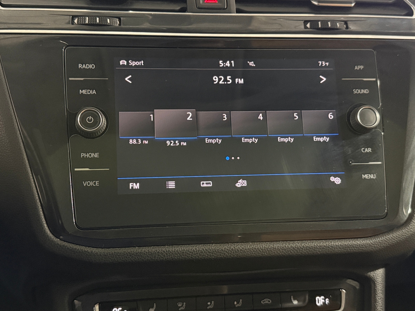 Thumbnail: 2019 Volkswagen Tiguan - 3