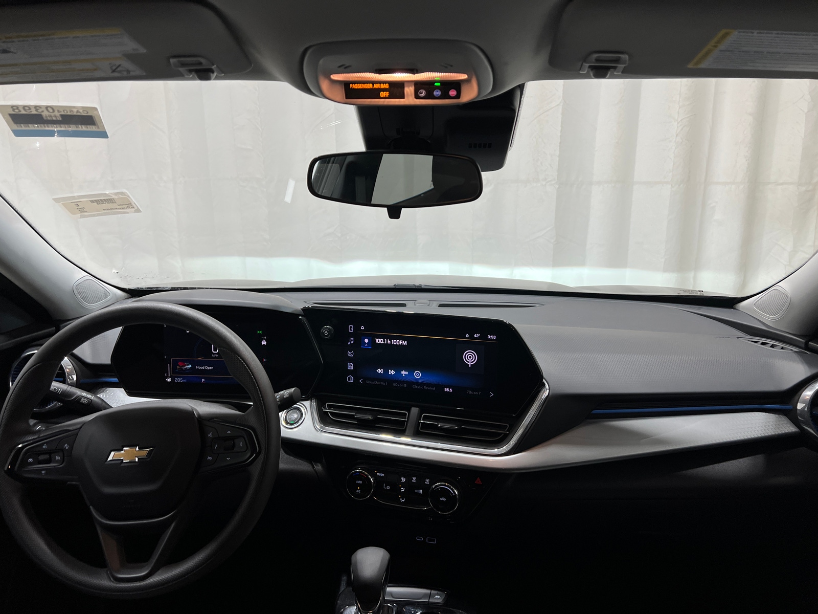 Thumbnail: 2025 Chevrolet Trax - 3