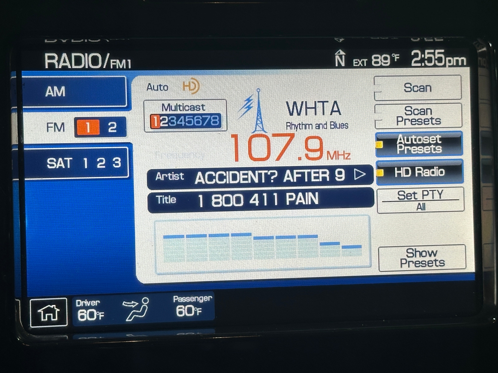 Thumbnail: 2011 Ford Econoline - 3