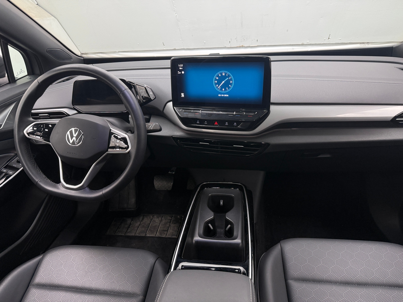 Thumbnail: 2023 Volkswagen ID.4 - 2