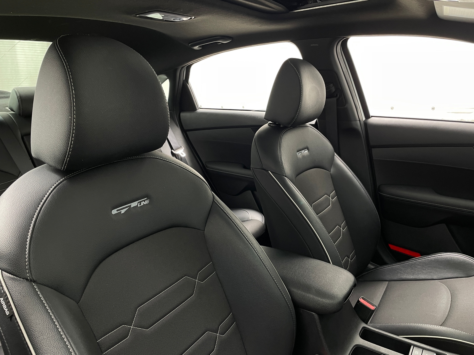 Thumbnail: 2023 Kia Forte - 2