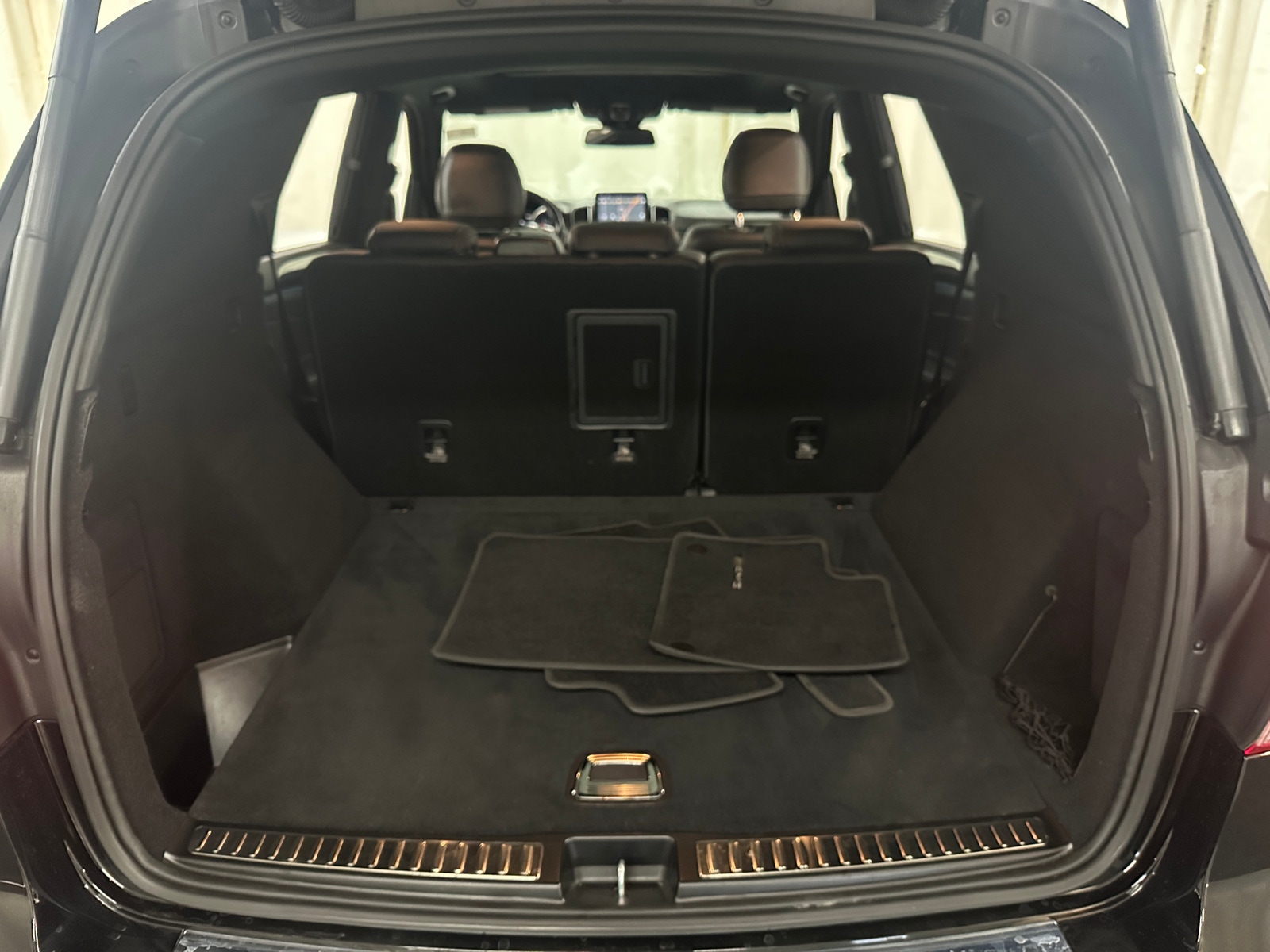 Thumbnail: 2019 Mercedes-Benz GLE - 6