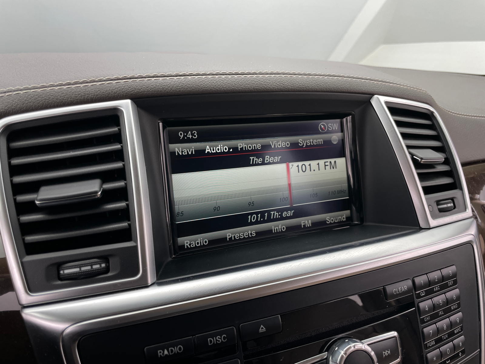 Thumbnail: 2016 Mercedes-Benz GL-Class - 3