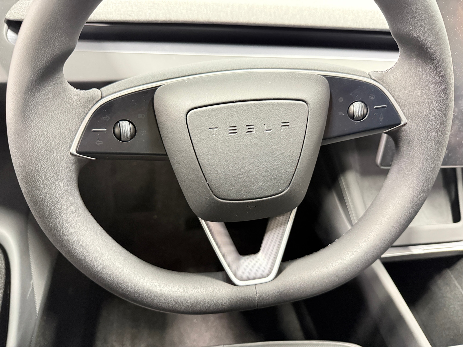 Thumbnail: 2025 Tesla Model 3 - 4