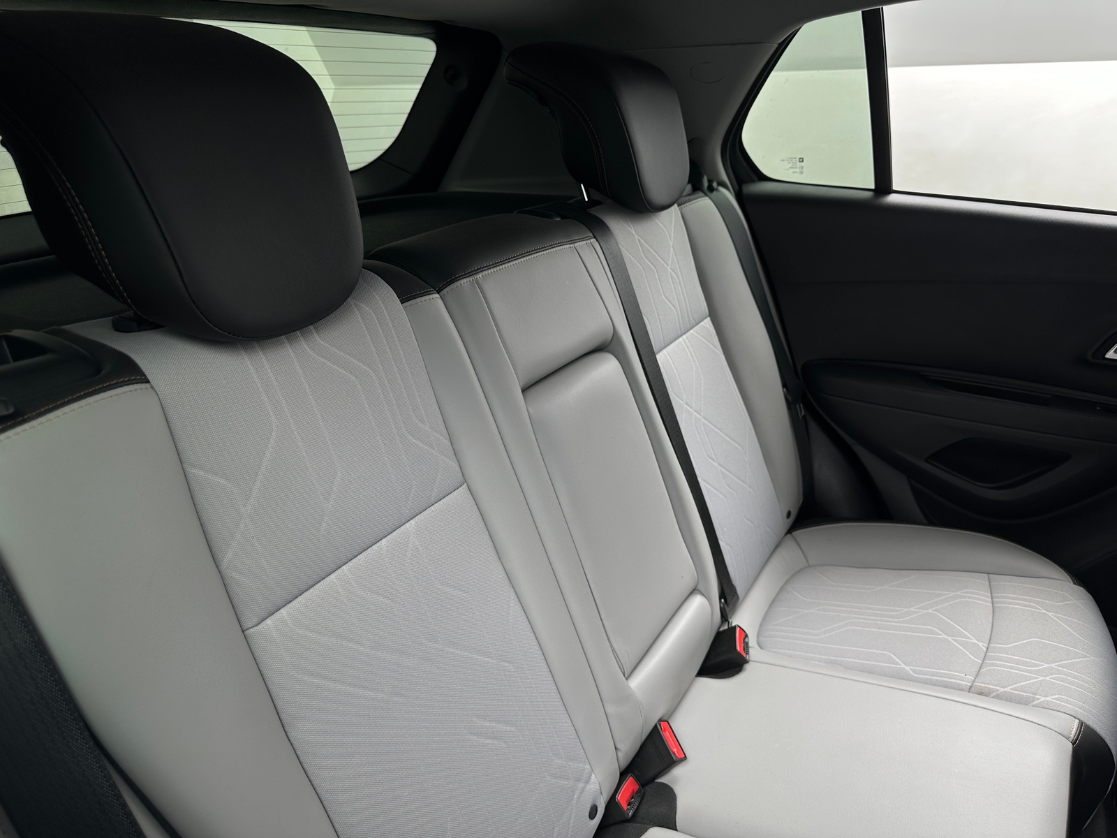 Thumbnail: 2020 Chevrolet Trax - 6