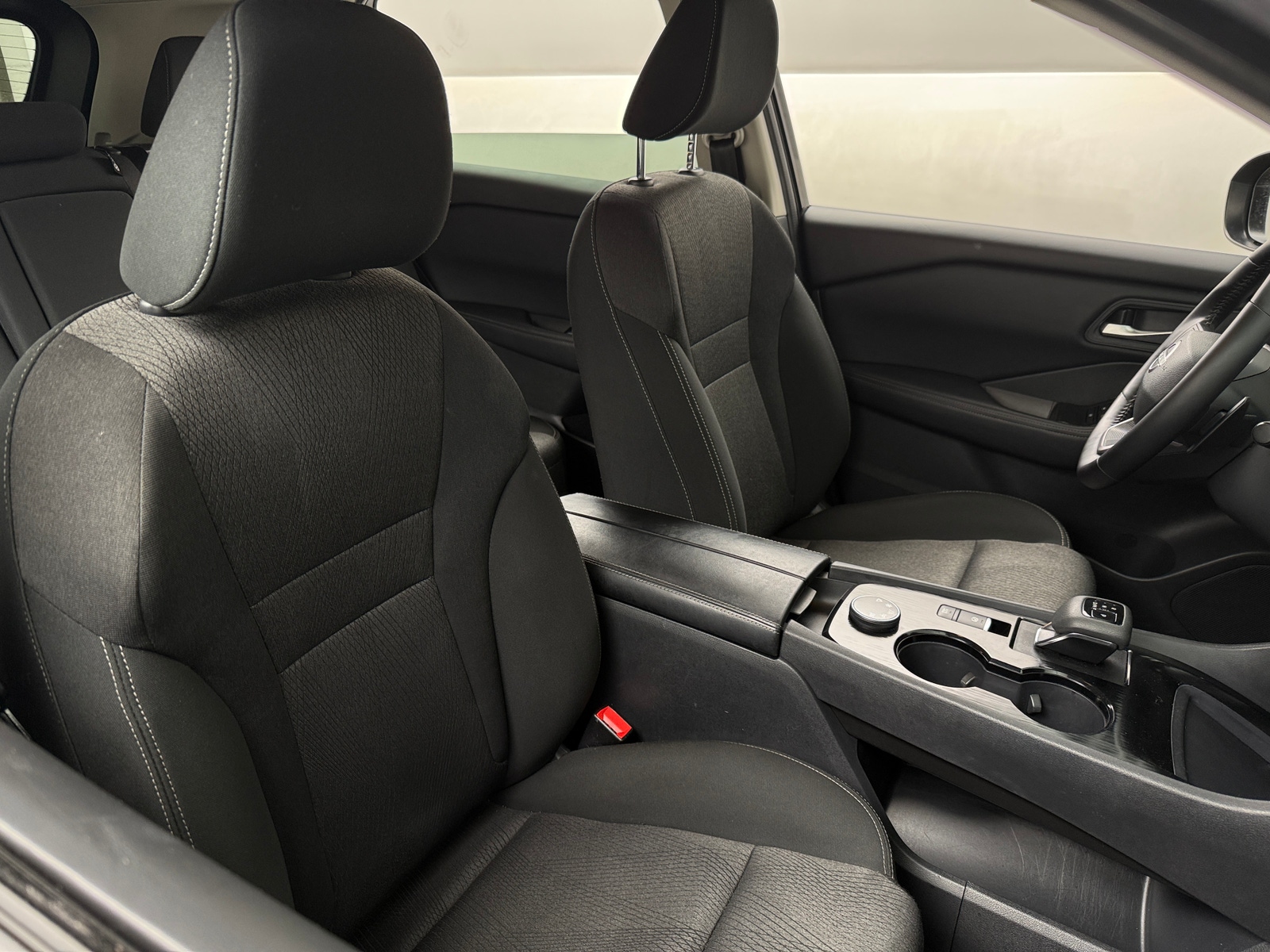 Thumbnail: 2025 Nissan Rogue - 2