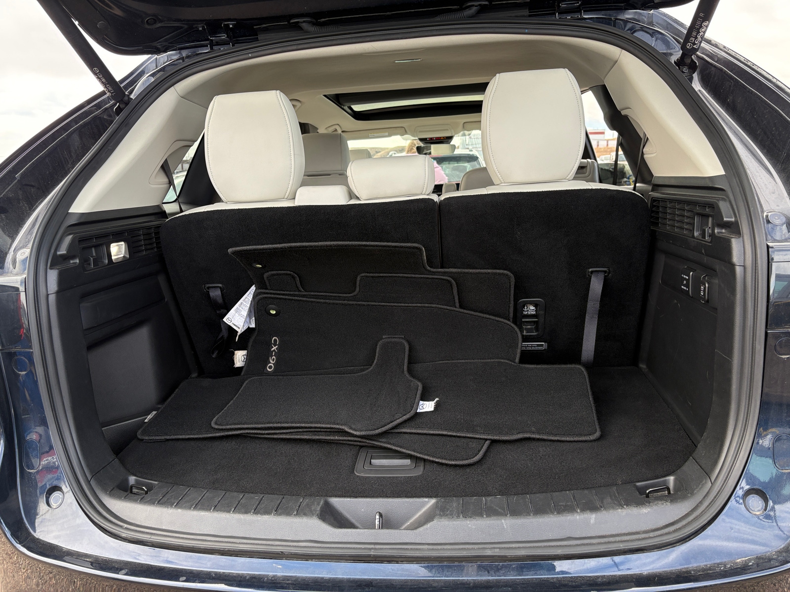 Thumbnail: 2025 Mazda CX-90 - 6