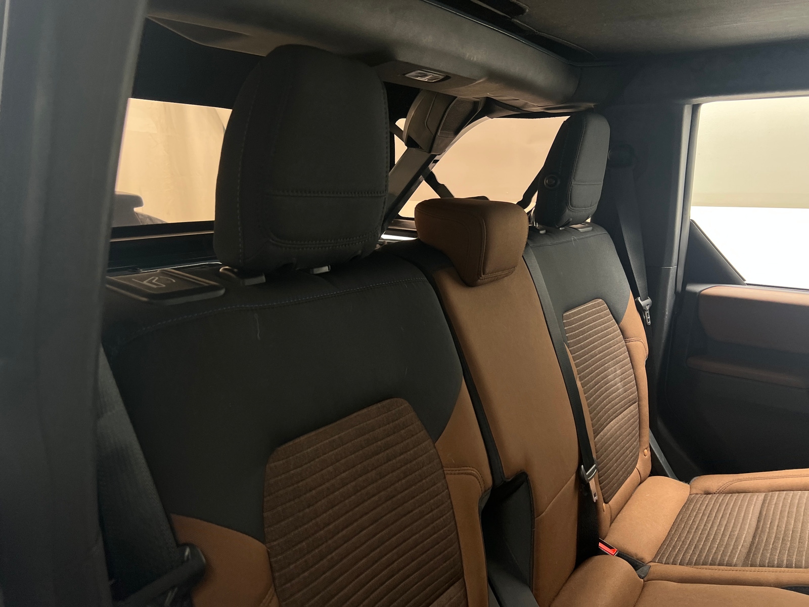 Thumbnail: 2021 Ford Bronco - 6