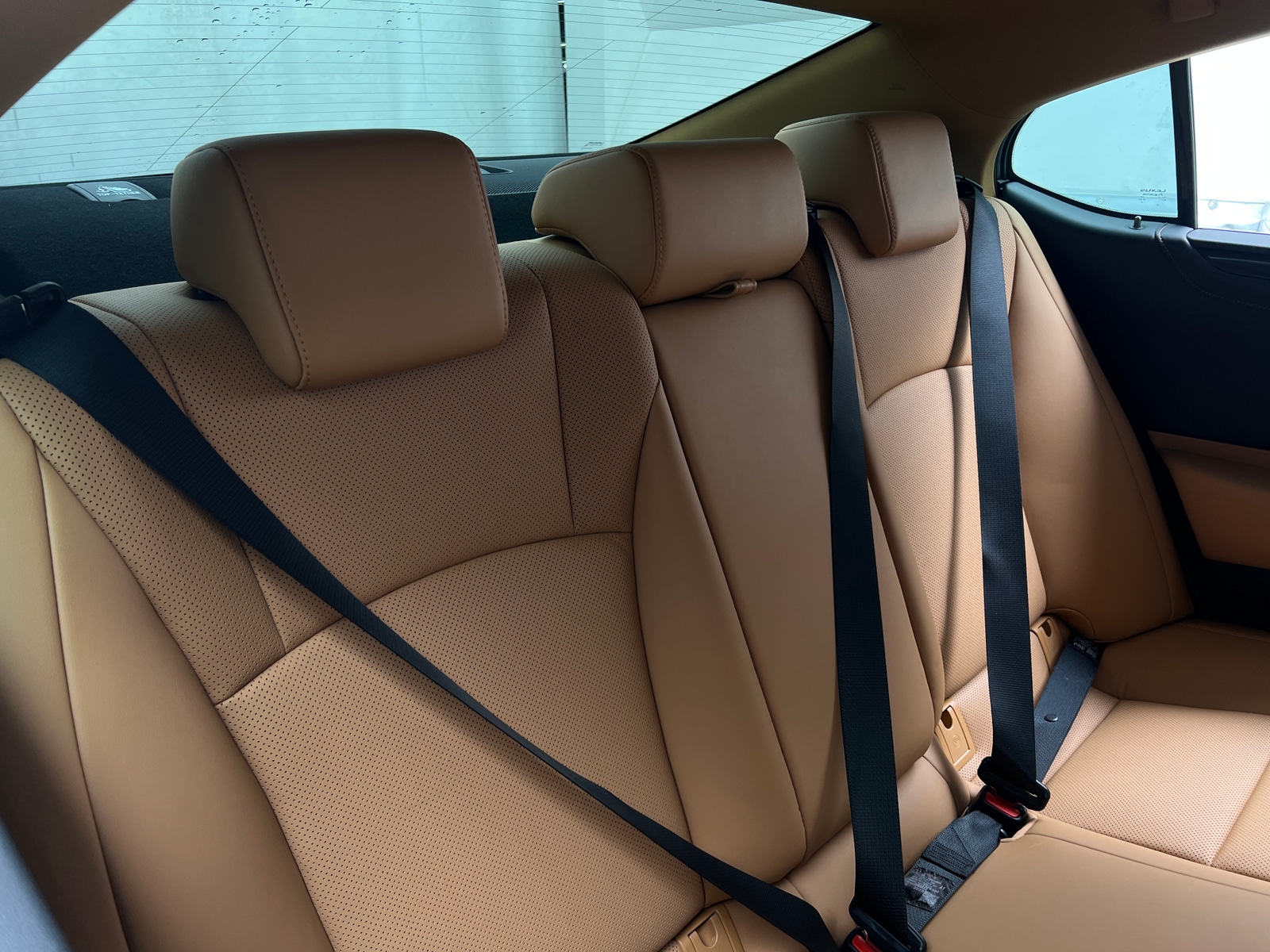 Thumbnail: 2023 Lexus ES - 5