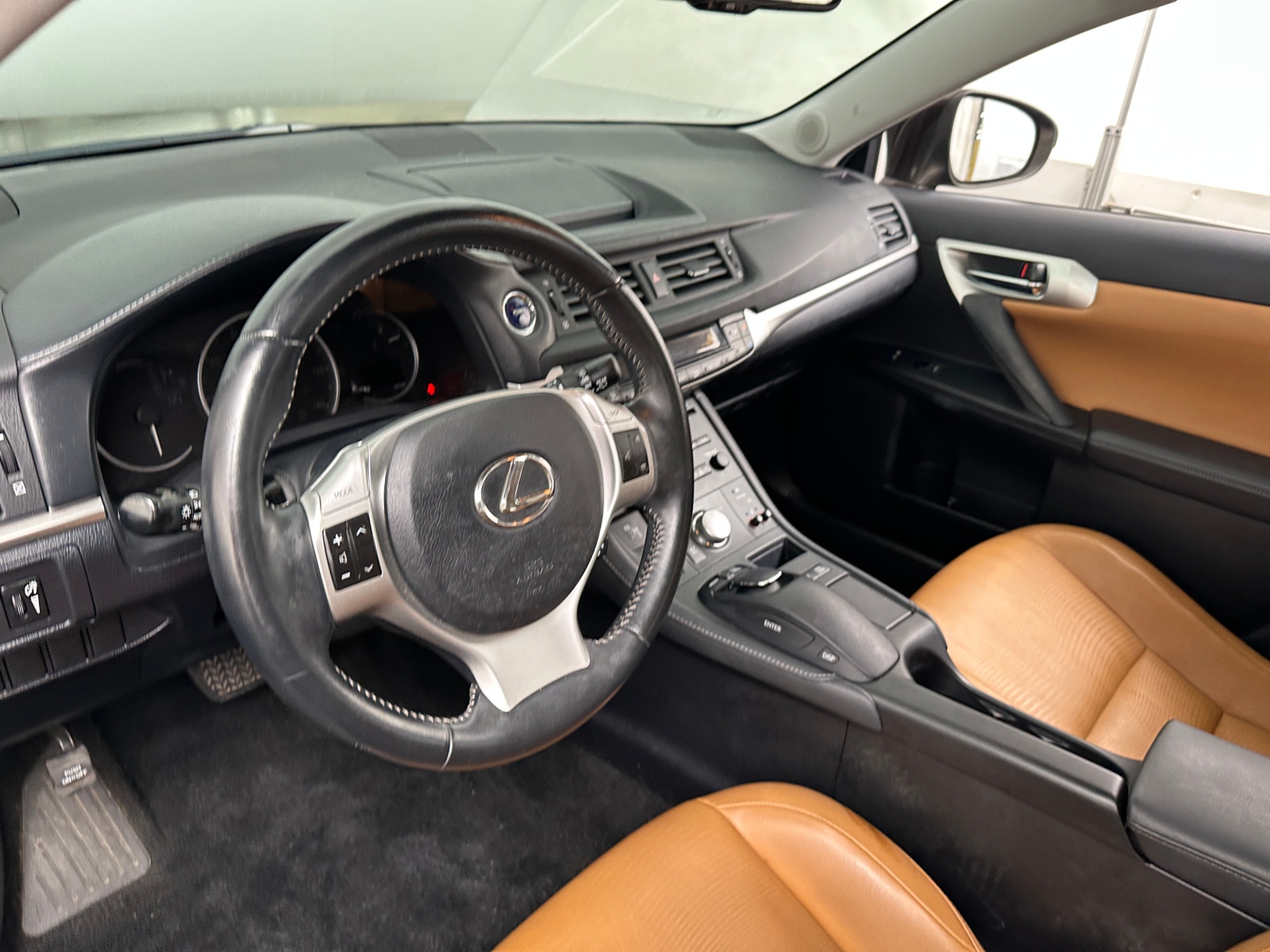 Thumbnail: 2012 Lexus CT - 4