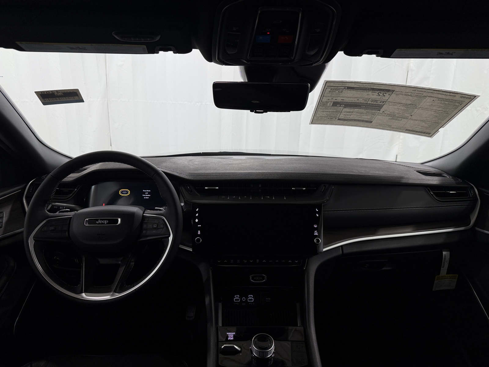 Thumbnail: 2026 Jeep Grand Cherokee L - 3