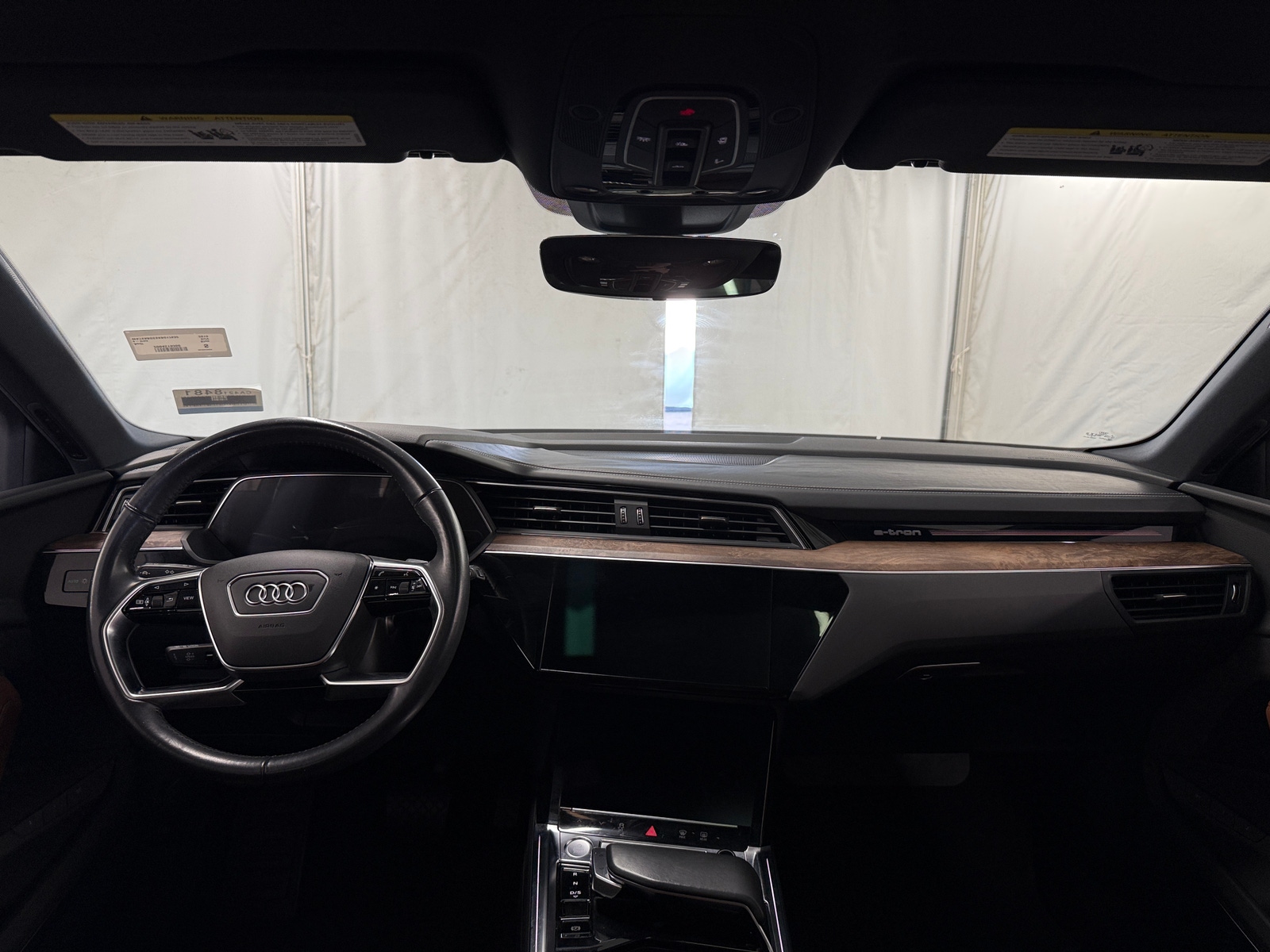 Thumbnail: 2019 Audi e-tron - 2