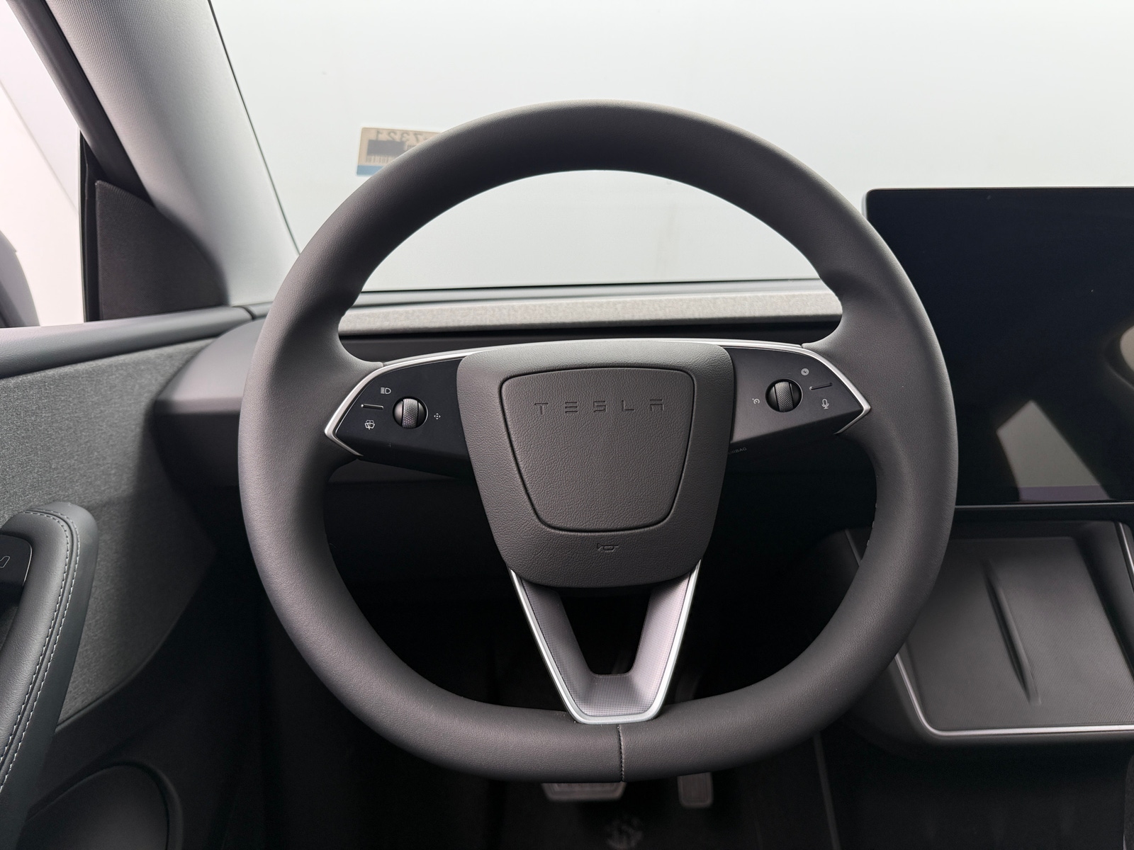 Thumbnail: 2026 Tesla Model Y - 5