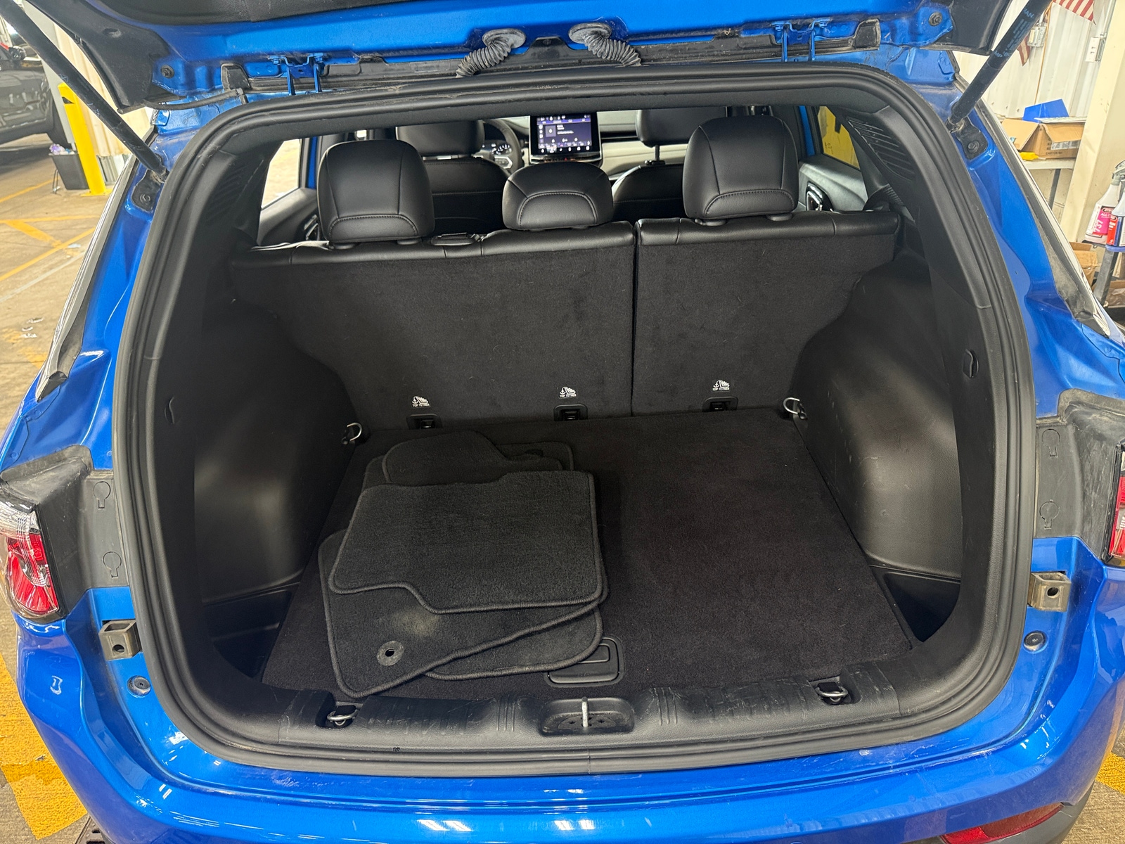 Thumbnail: 2024 Jeep Compass - 6