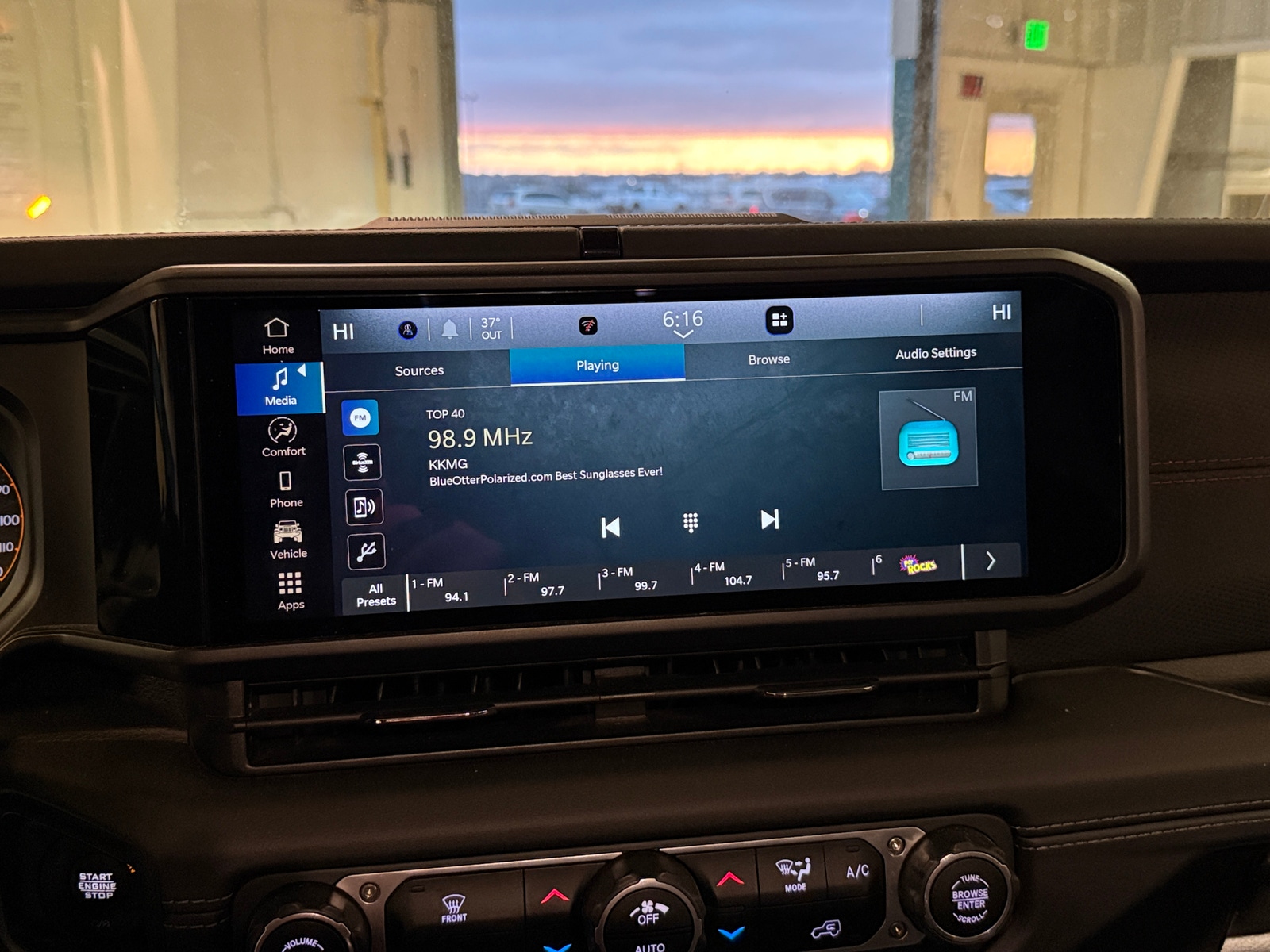 Thumbnail: 2025 Jeep Wrangler - 4