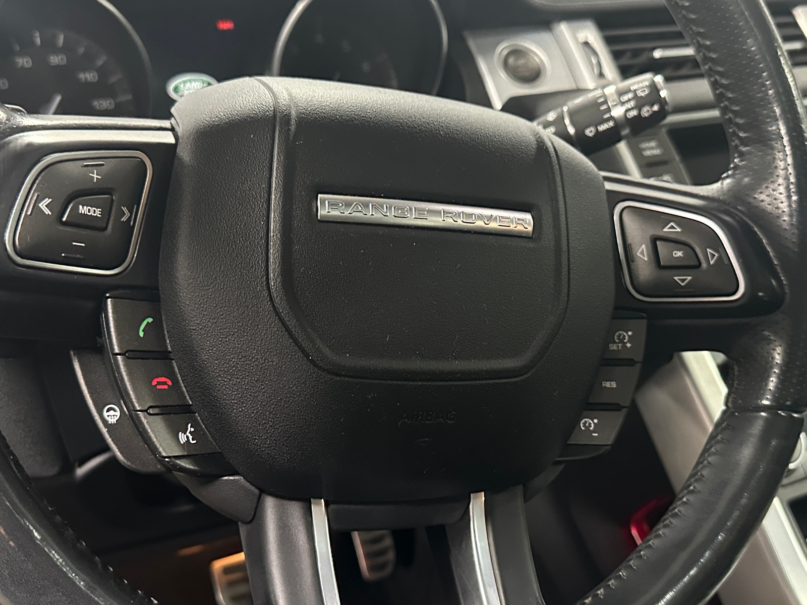 Thumbnail: 2014 Land Rover Range Rover Evoque - 4