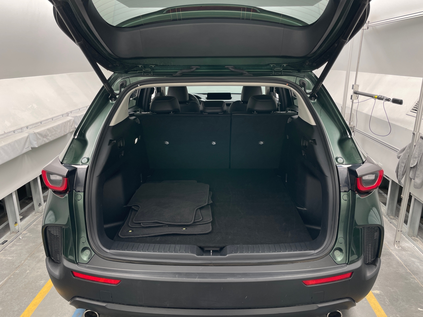 Thumbnail: 2025 Mazda CX-50 - 6