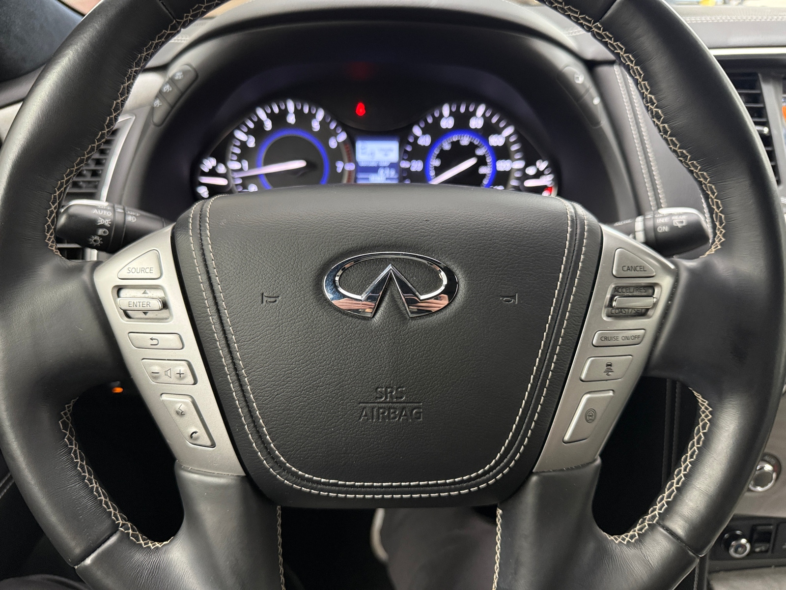 Thumbnail: 2019 INFINITI QX80 - 4