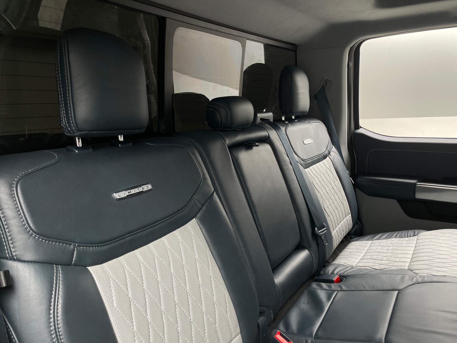 Thumbnail: 2021 Ford Econoline - 5