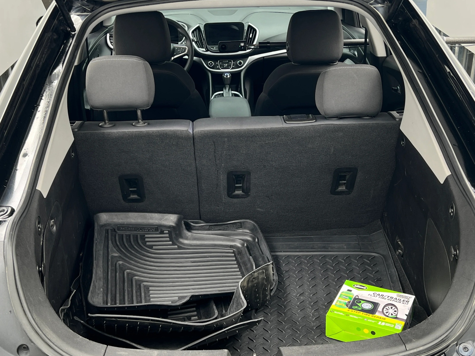 Thumbnail: 2018 Chevrolet Volt - 7