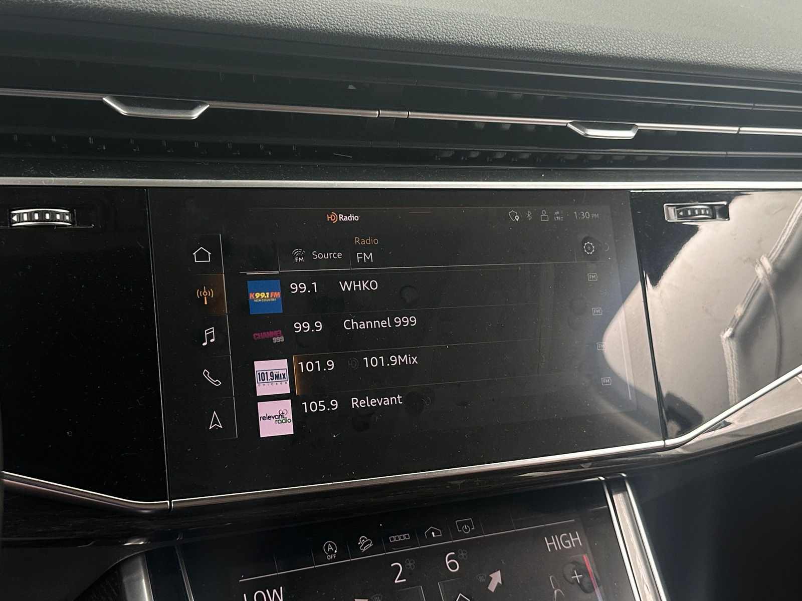 Thumbnail: 2022 Audi Q7 - 3