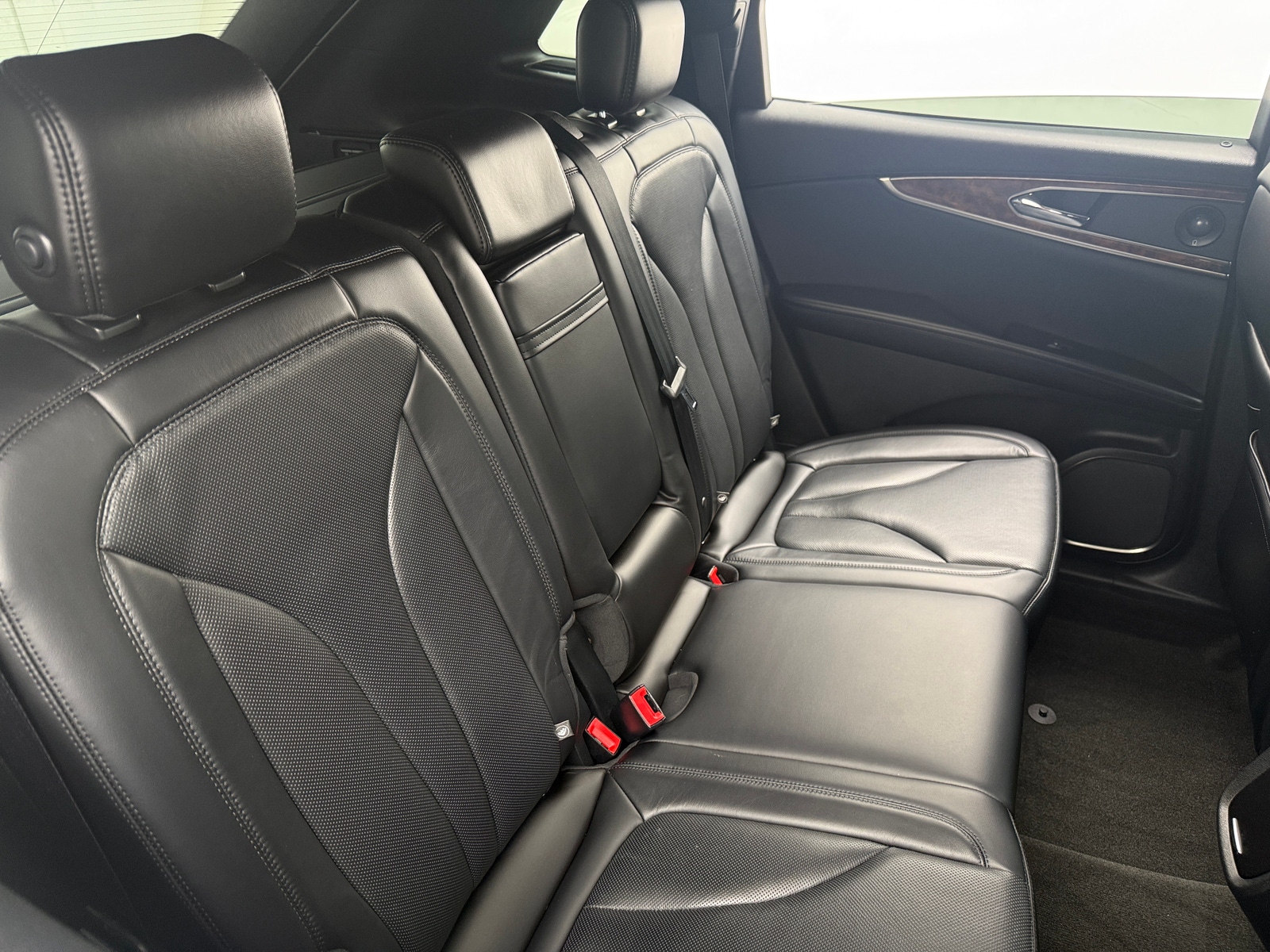 Thumbnail: 2020 Lincoln Nautilus - 5