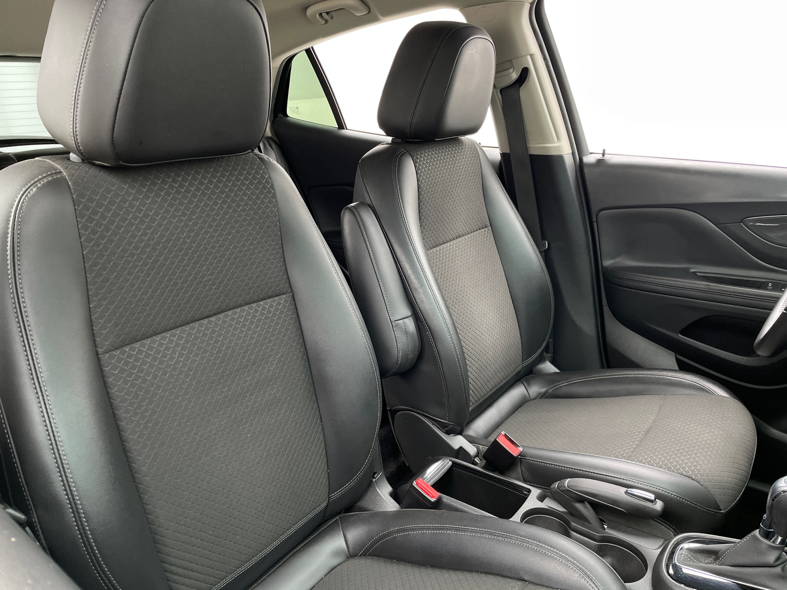 Thumbnail: 2018 Buick Encore - 2