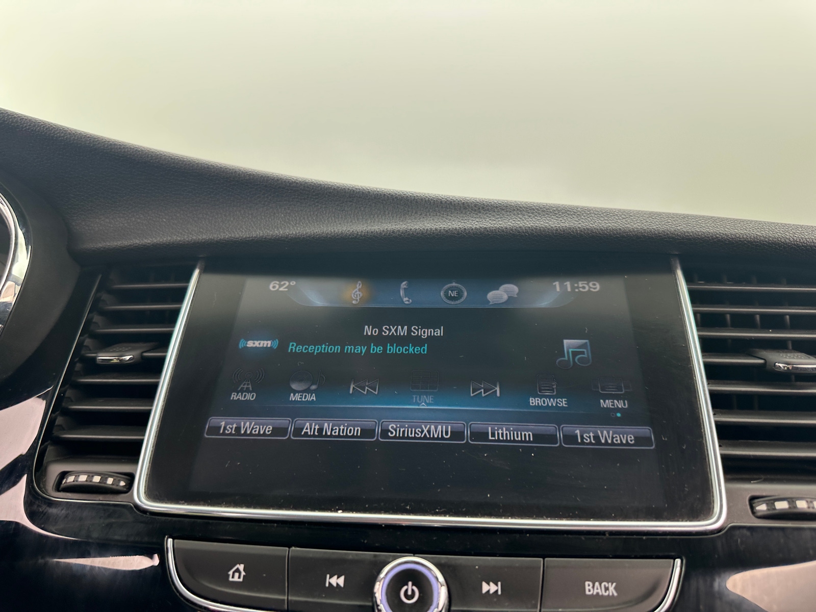 Thumbnail: 2018 Buick Encore - 4