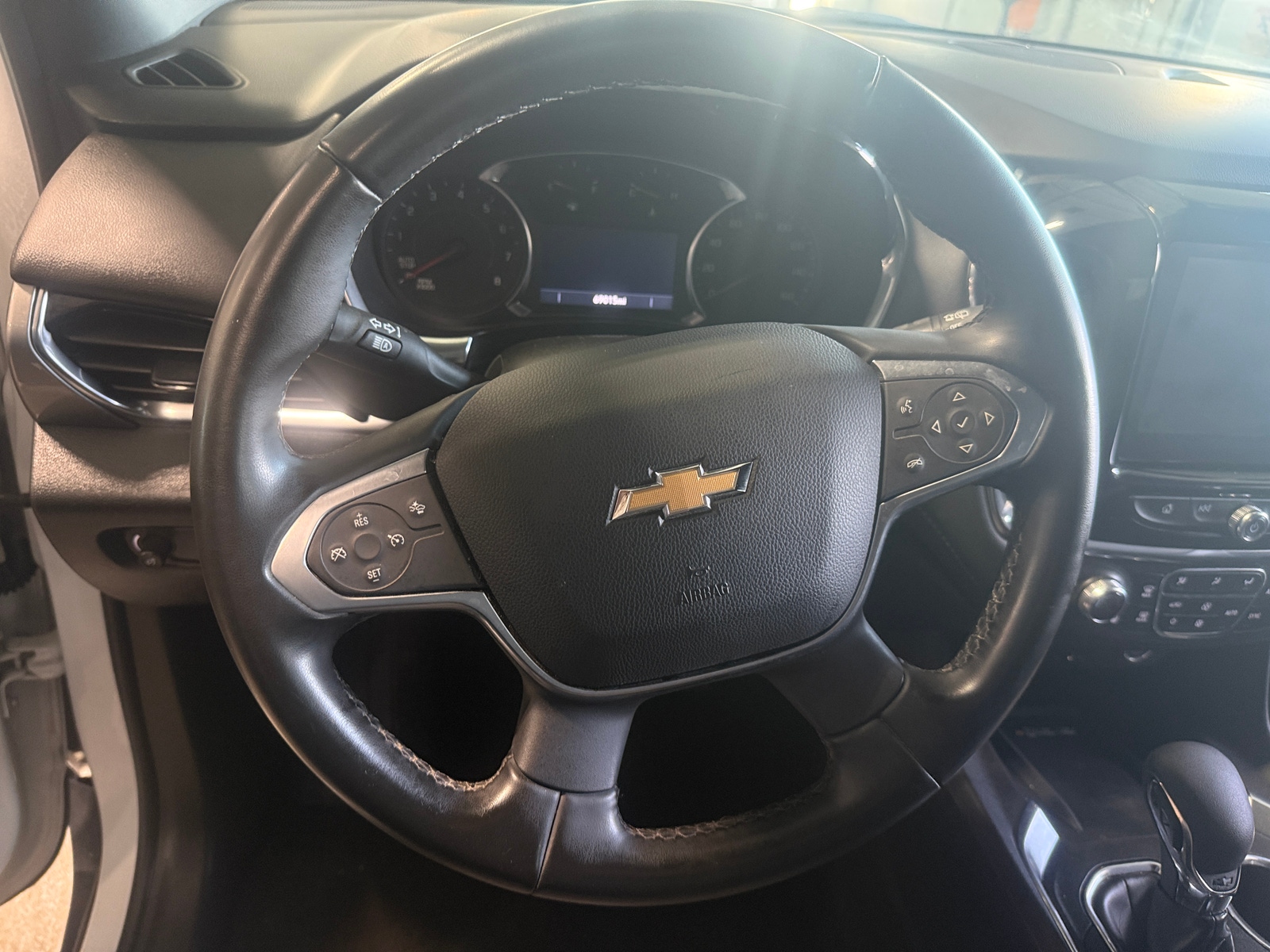 Thumbnail: 2023 Chevrolet Traverse - 5