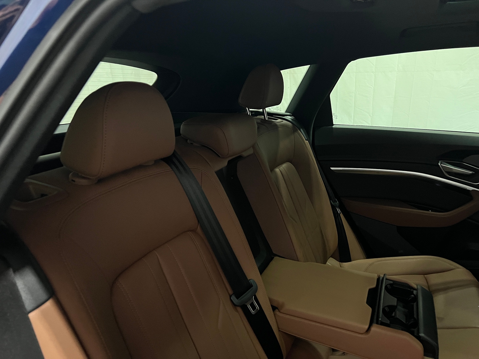 Thumbnail: 2022 Audi e-tron - 5