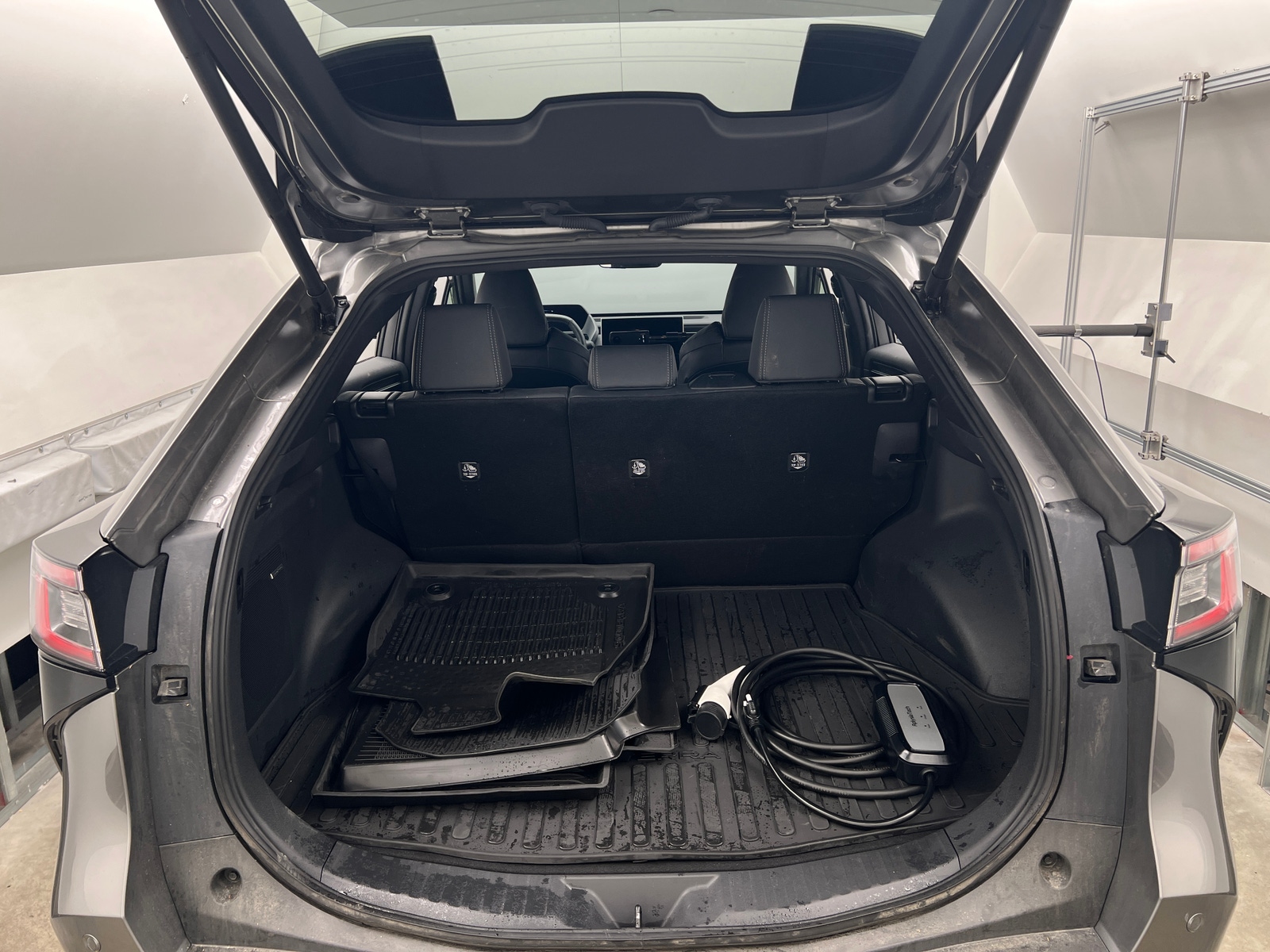 Thumbnail: 2025 Subaru Solterra - 6