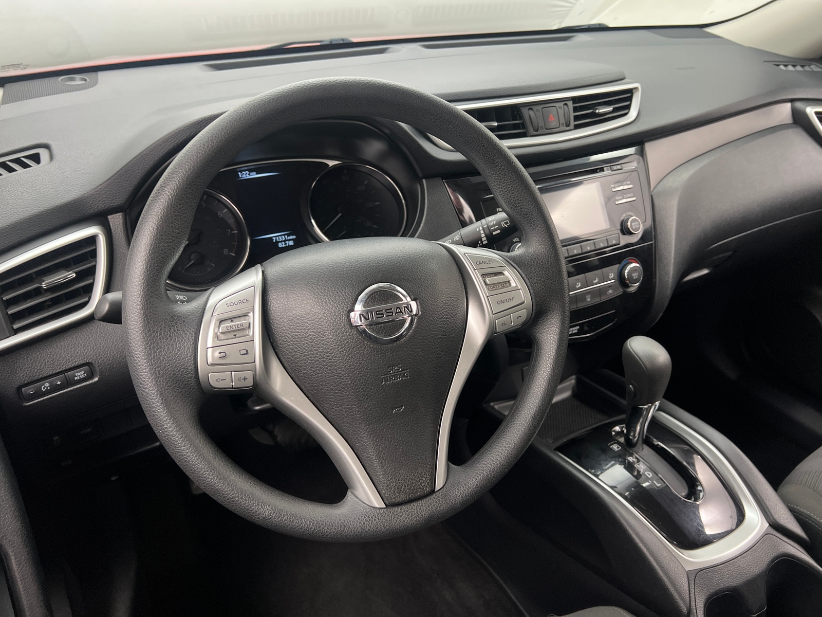 Thumbnail: 2016 Nissan Rogue - 5