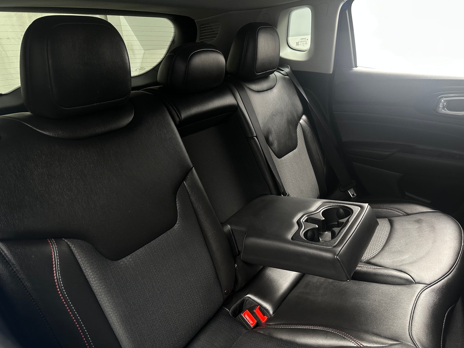 Thumbnail: 2022 Jeep Compass - 6