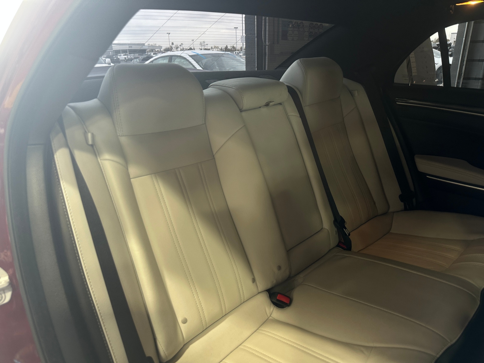 Thumbnail: 2018 Chrysler 300 - 5