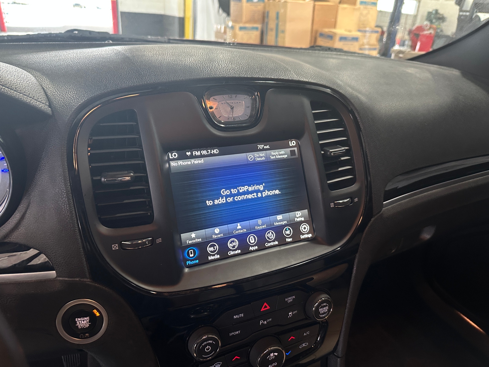 Thumbnail: 2018 Chrysler 300 - 3