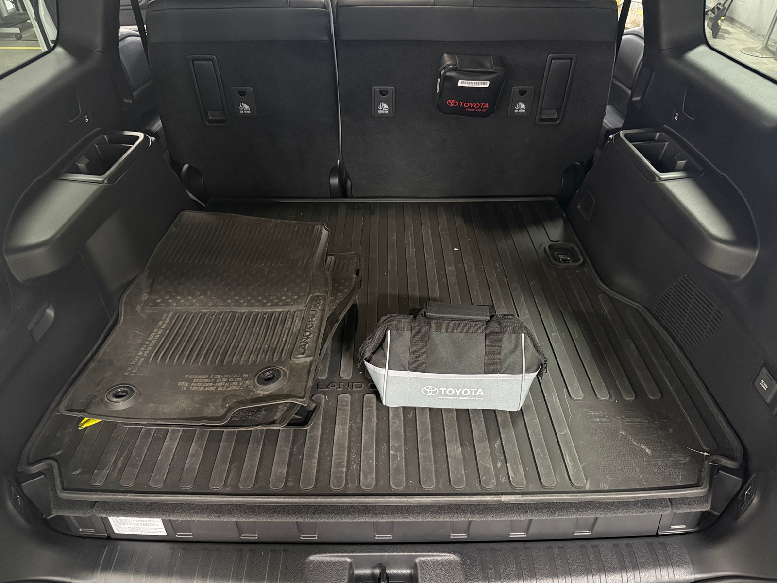 Thumbnail: 2024 Toyota Land Cruiser - 6