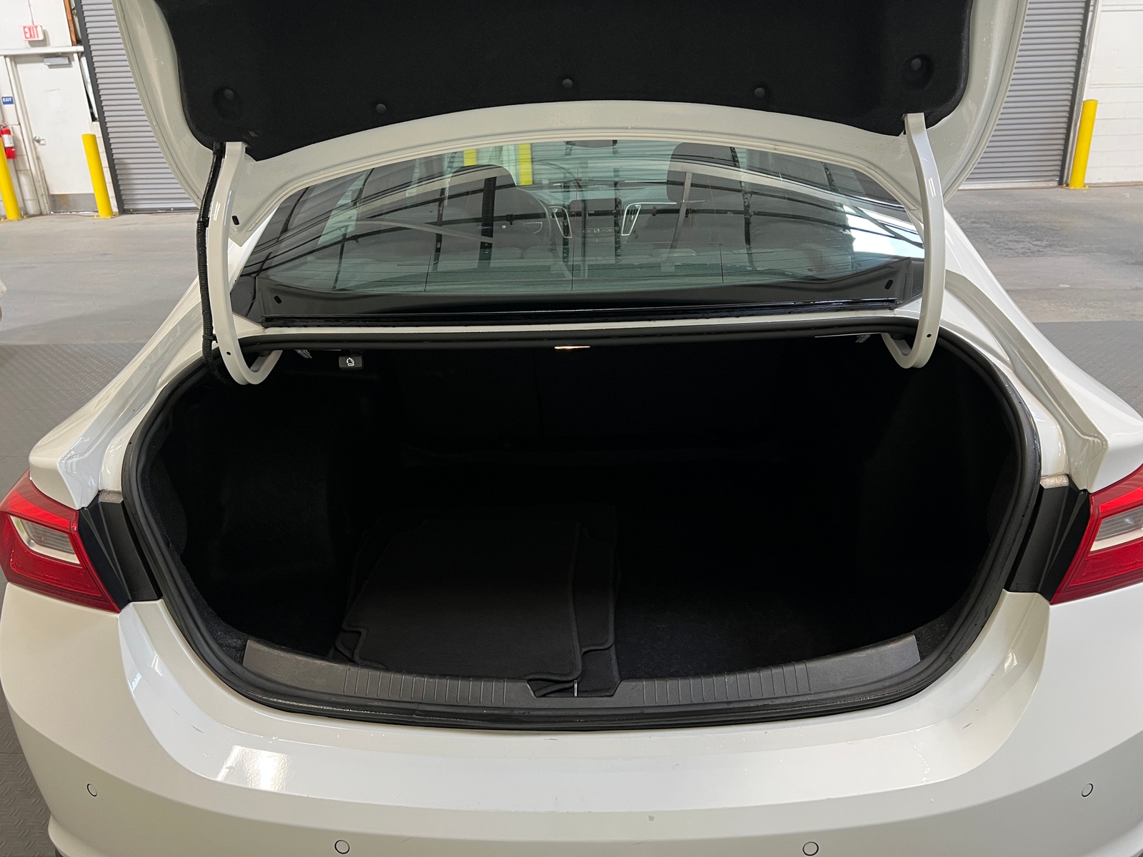 Thumbnail: 2024 Chevrolet Malibu - 7