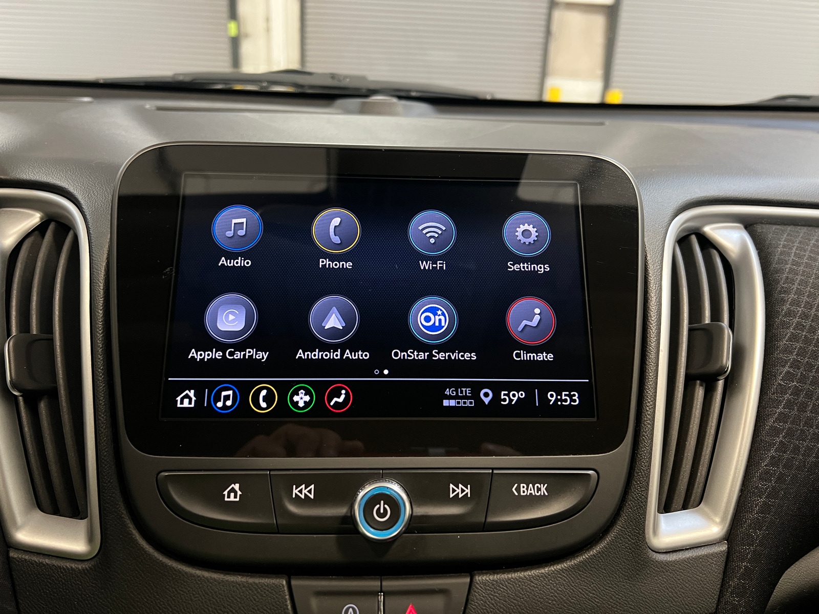 Thumbnail: 2024 Chevrolet Malibu - 4