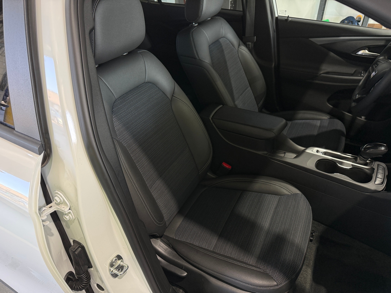 Thumbnail: 2025 Buick Envista - 2