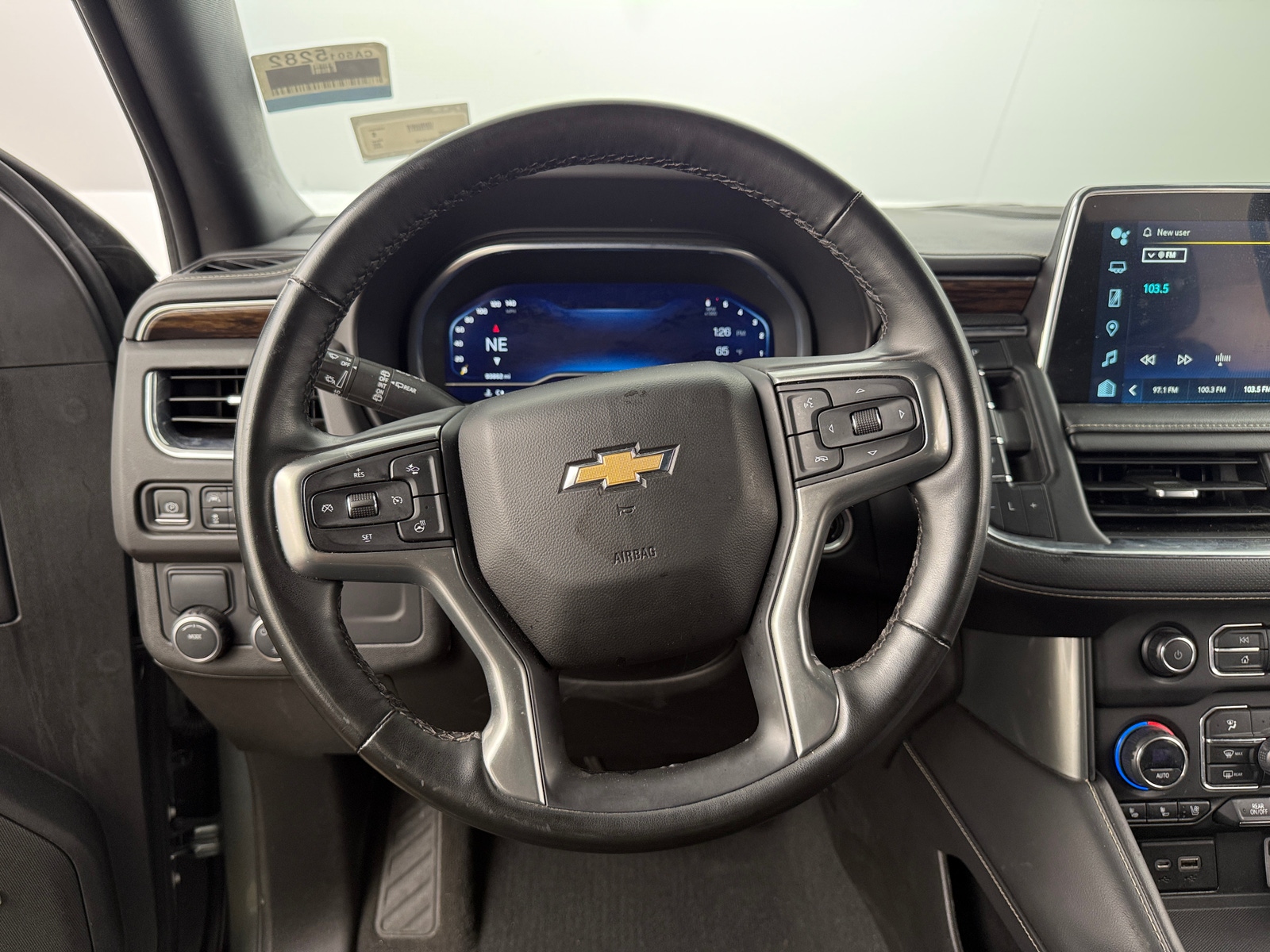 Thumbnail: 2023 Chevrolet Suburban - 4