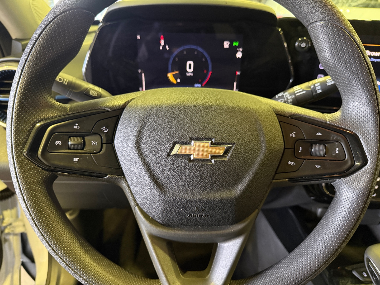 Thumbnail: 2025 Chevrolet Trax - 5