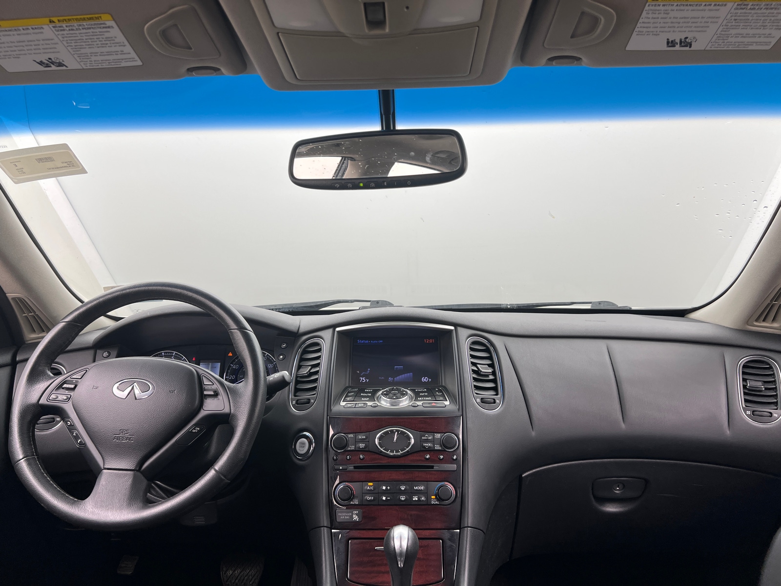 Thumbnail: 2017 INFINITI QX50 - 2