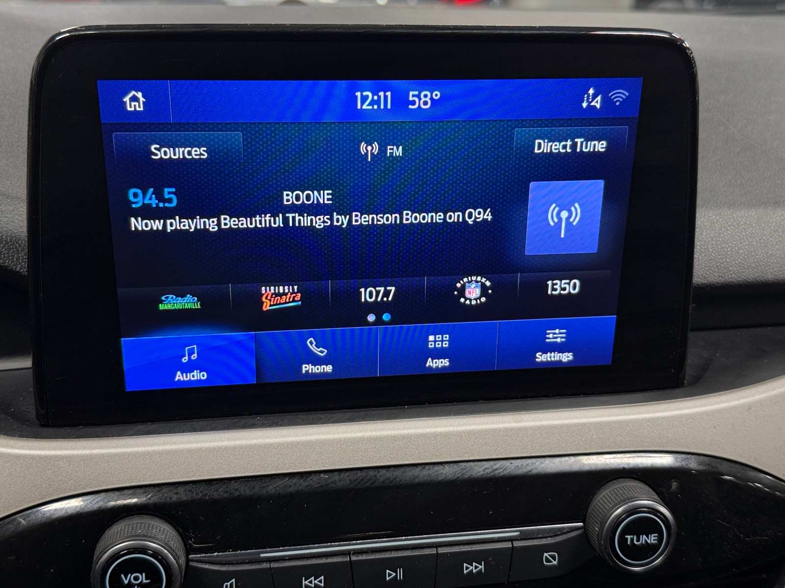 Thumbnail: 2022 Ford Escape - 4